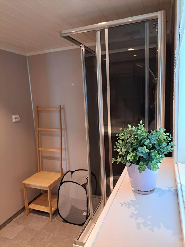 Hytte Ved Sjoen Napp Exterior photo